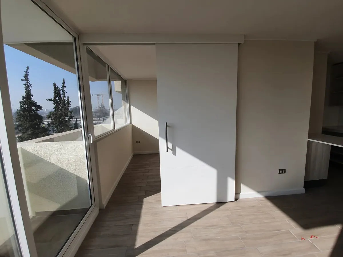 Luminoso Dpto. En Ñuñoa, 1 Dormitorio, Vista Norte, Terraza foto 2
