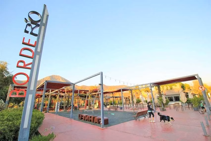 Dueño Vende Excelente Ubicación. 6D, 4B. Jardín formado